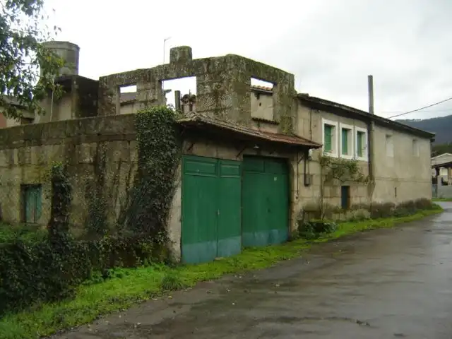 Casa en venda a Rua Vences 6