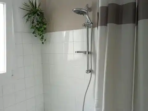 Bathroom of Flat for sale in Baztan  with Heating, Furnished and Oven