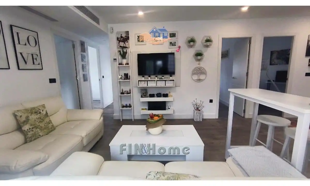 Sala de estar de Piso en venta en  Sevilla Capital con Aire acondicionado, Amueblado y Alarma