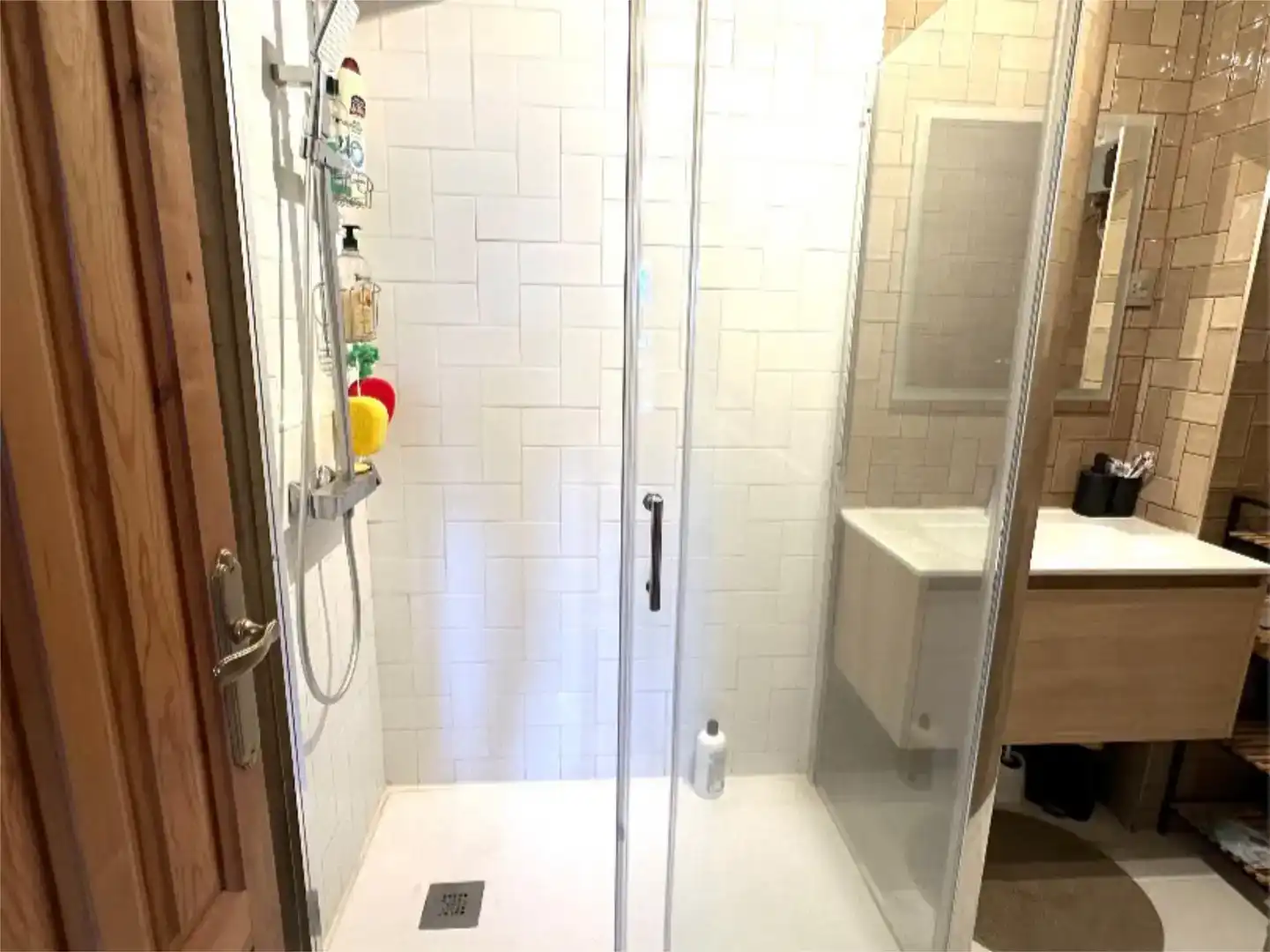 Baño de Piso en venta en Riaño con Trastero y Amueblado