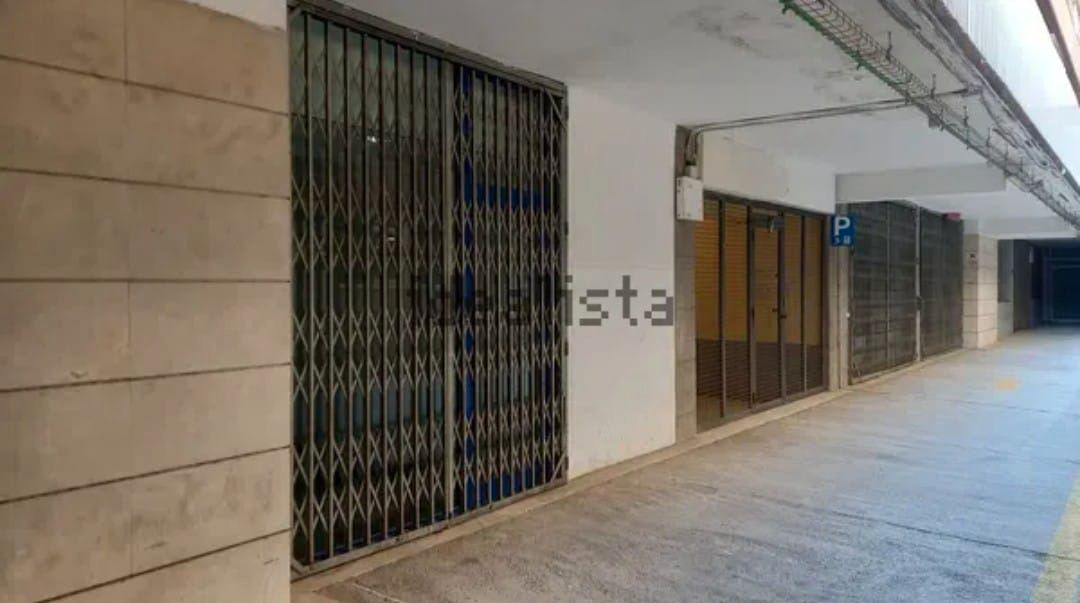 Local de lloguer en  Barcelona Capital amb Aire condicionat, Calefacció i Parquet
