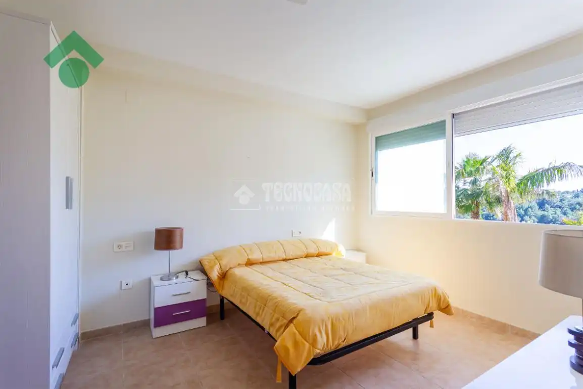 Habitación de Casa adosada en venta en Almuñécar con Aire acondicionado, Terraza y Amueblado