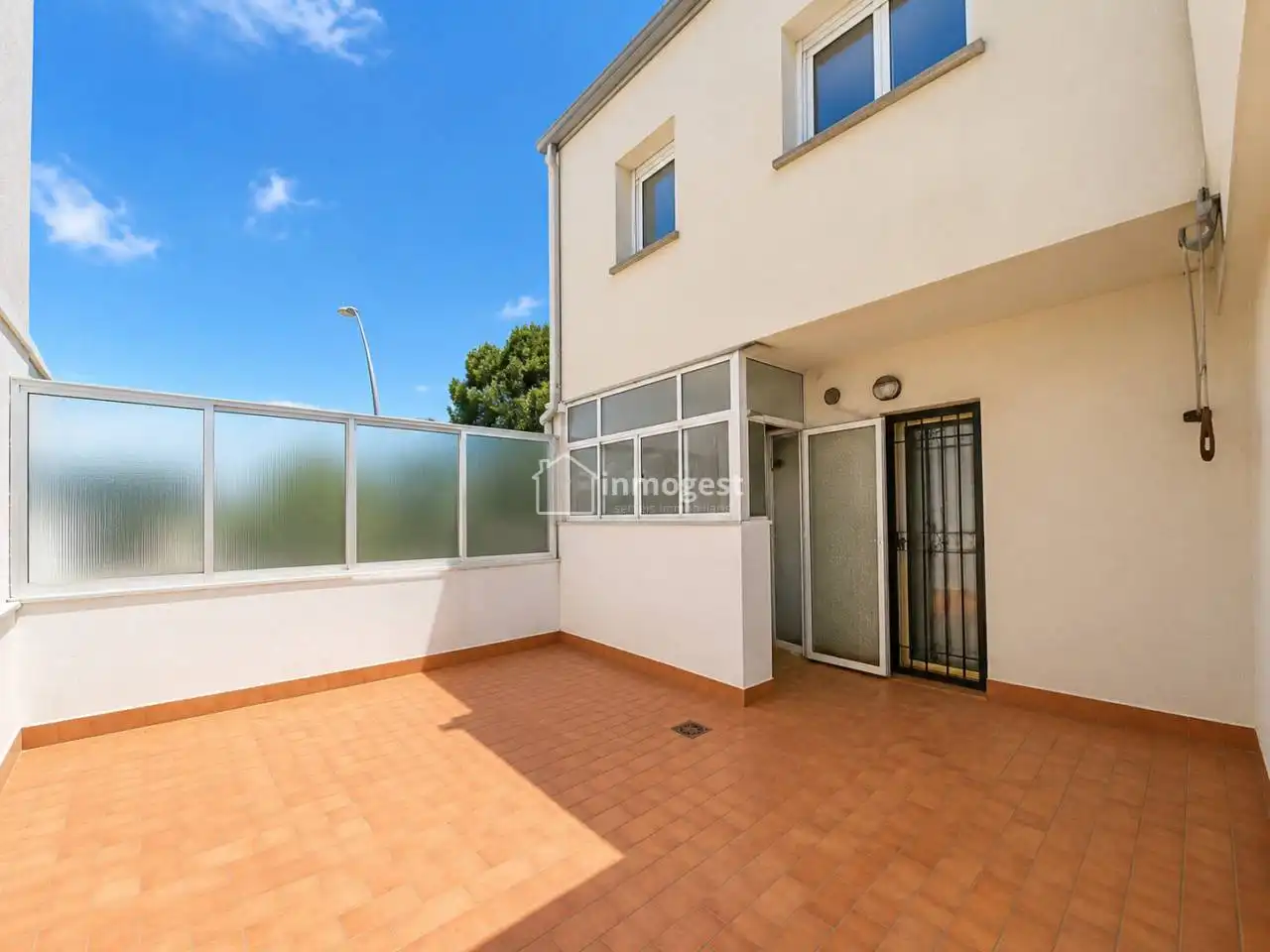 Terrassa de Casa o xalet en venda en Salt amb Calefacció i Jardí privat