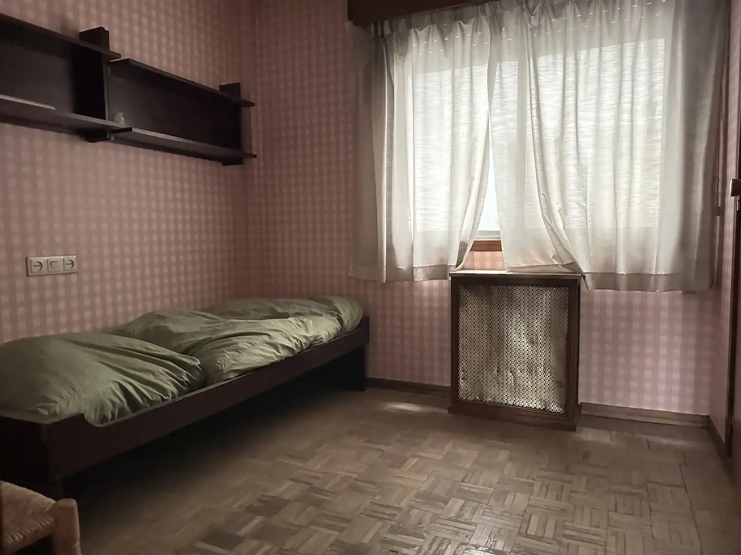 Habitación de Piso en venta en Santiago de Compostela  con Calefacción y Trastero