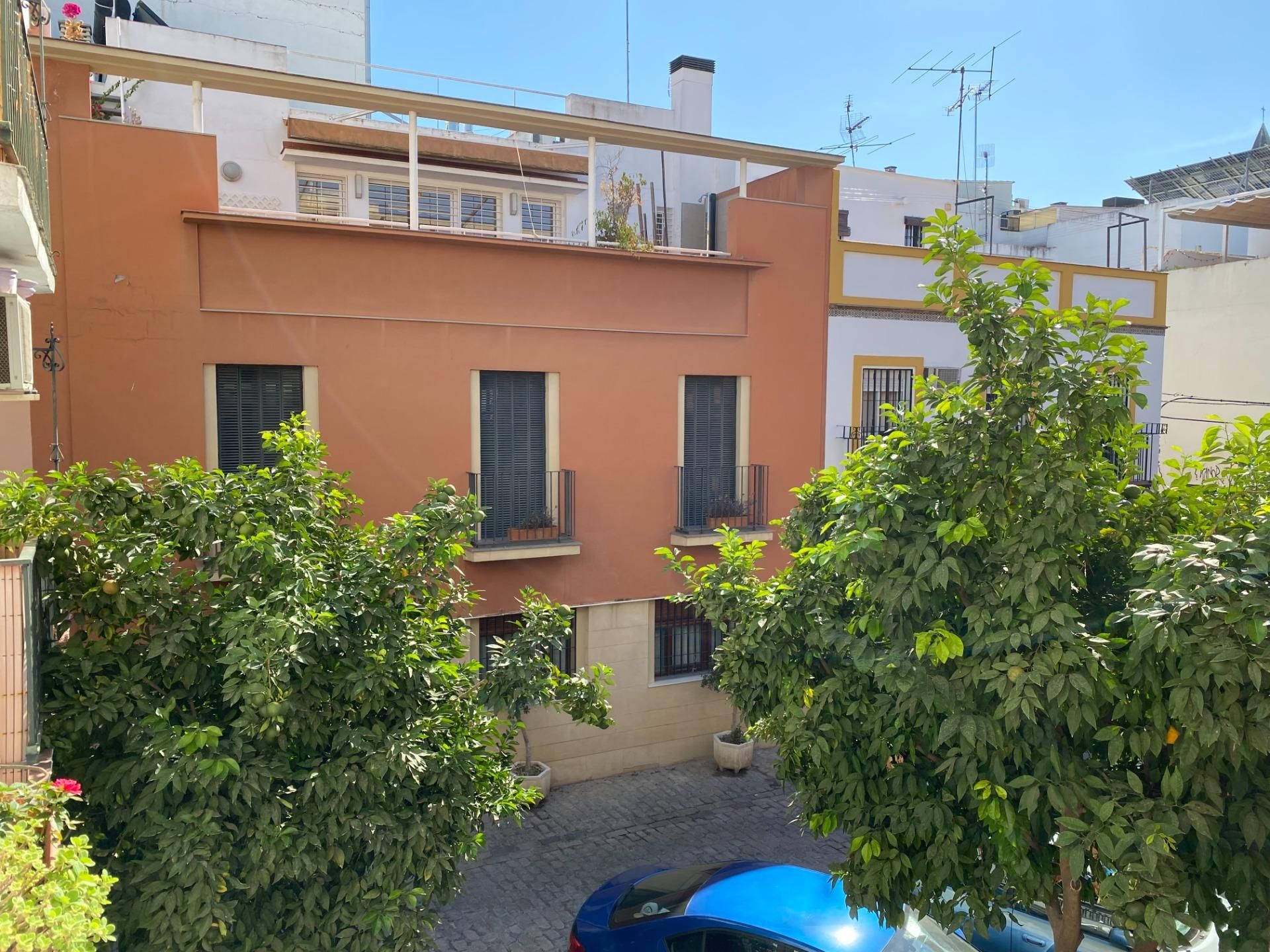 Exterior view of Flat for sale in  Sevilla Capital