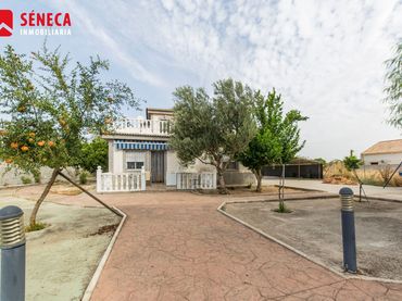 Villa avec piscine à vendre à LOS CIRUELOS