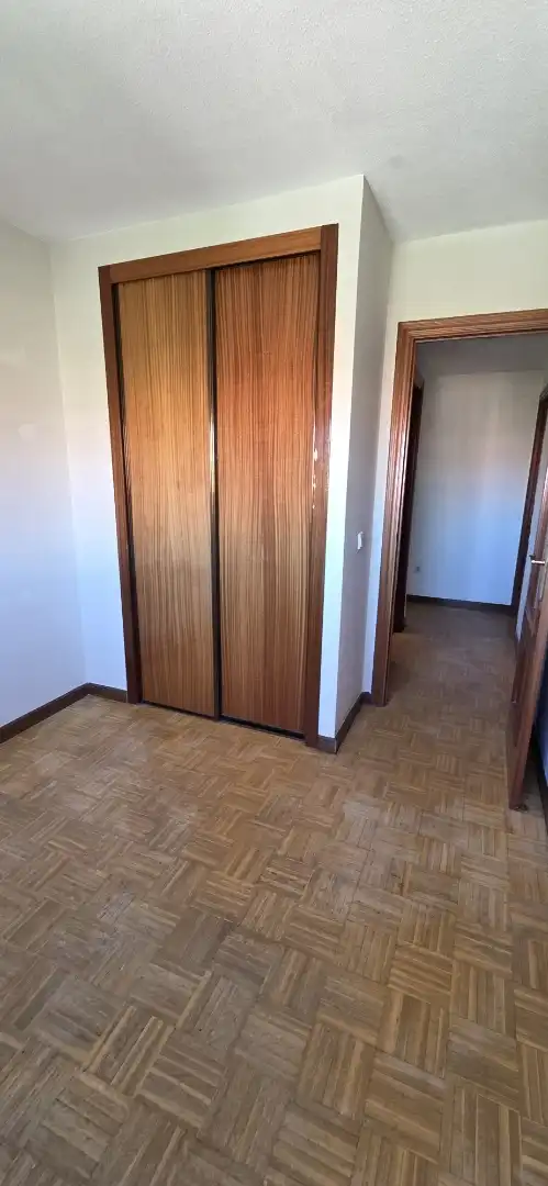 Flat for sale in Vicálvaro