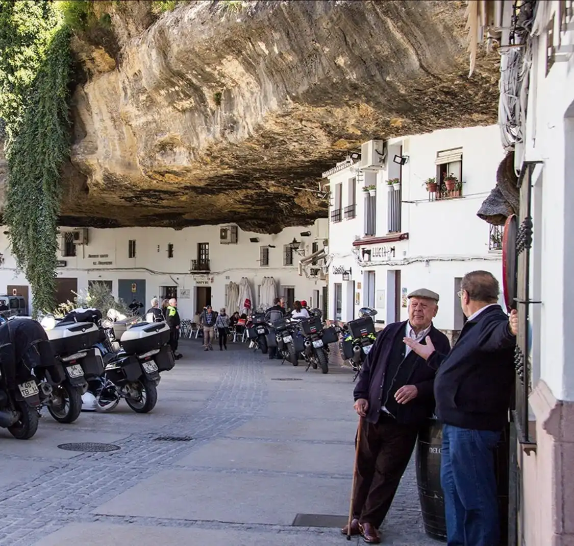 Exterior view of Duplexes for sale in Setenil de las Bodegas  with Terrace and Balcony