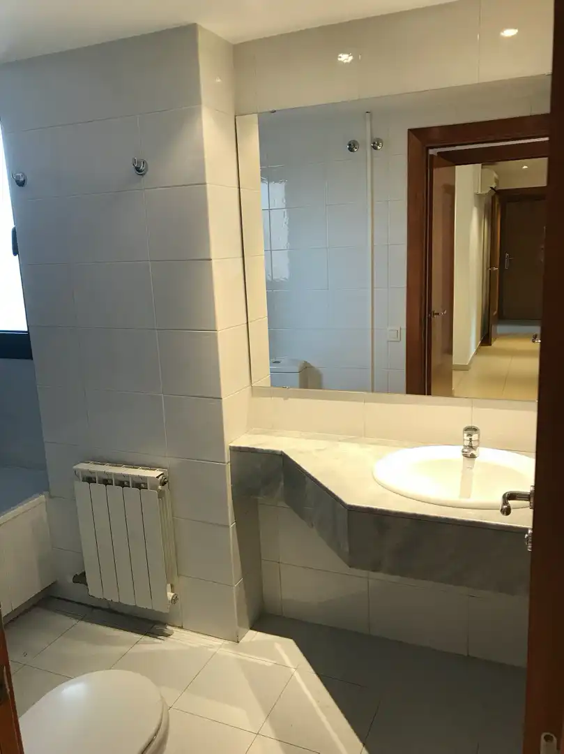 Baño de Piso en venta en Sant Joan Despí con Aire acondicionado, Calefacción y Horno