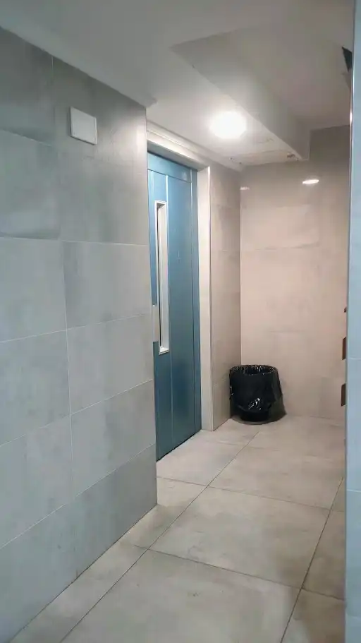 Badezimmer von Wohnung zum Verkauf in Coslada mit Klimaanlage, Heizung und Parkett