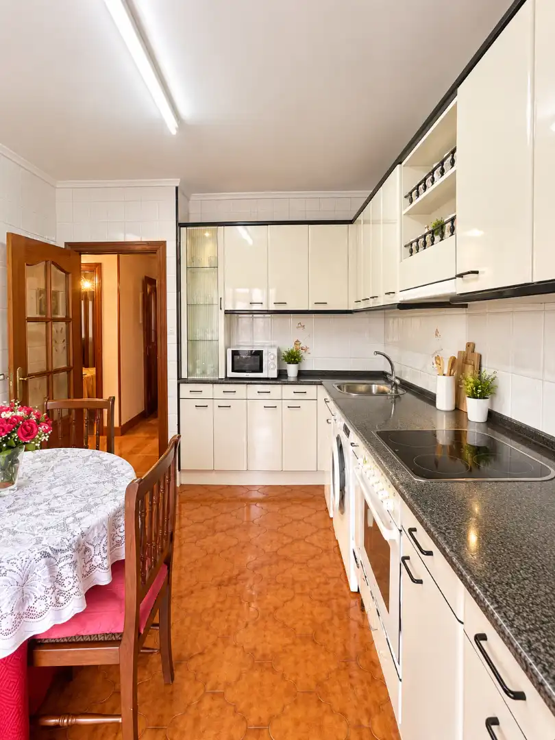 Appartamento con terrazza in vendita a Beraun - Pontika, imagen 3