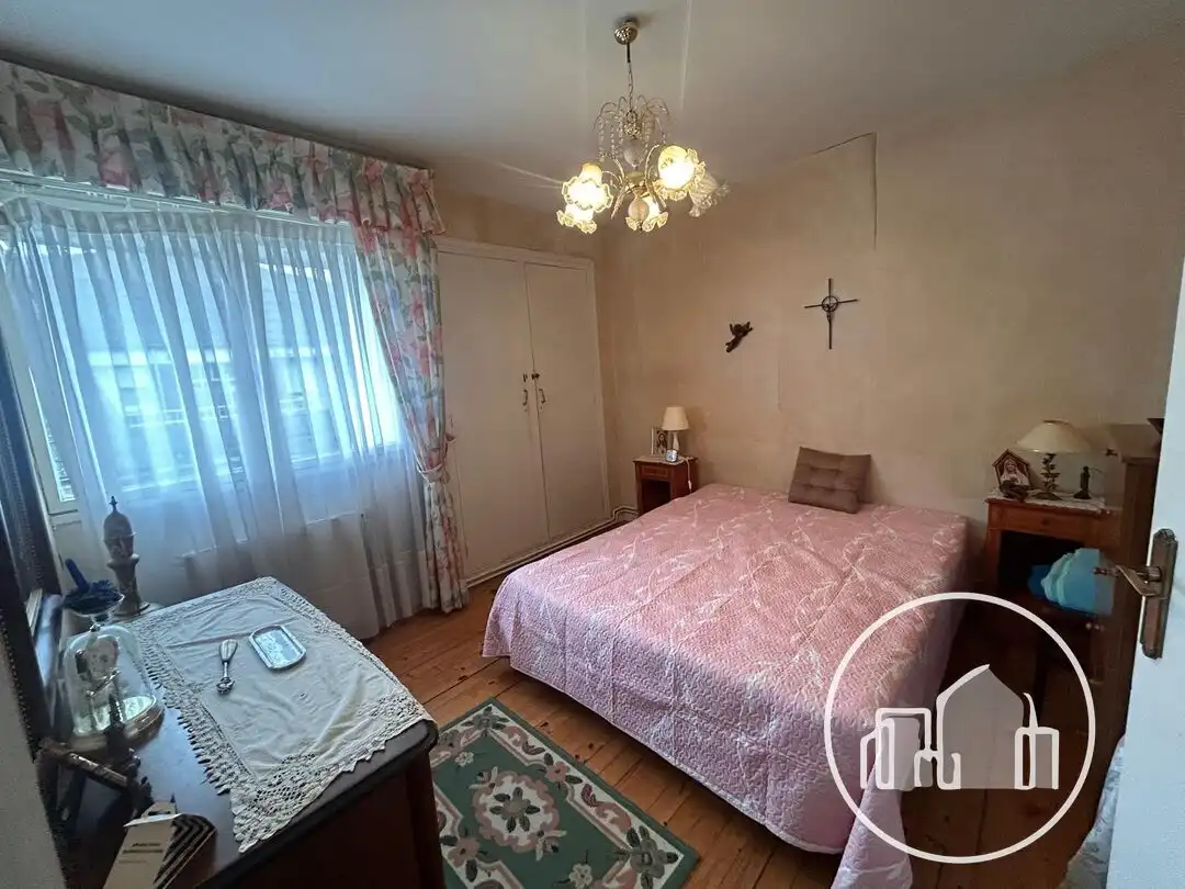 Habitación de Piso en venta en Medina de Pomar con Calefacción y Amueblado
