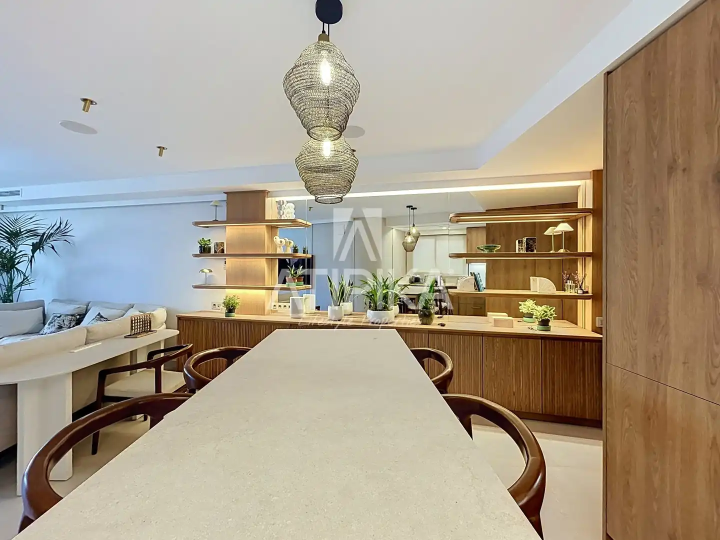 Dining room of Flat for rent in Barcelona  with Air Conditioner, Terrace and Furnished