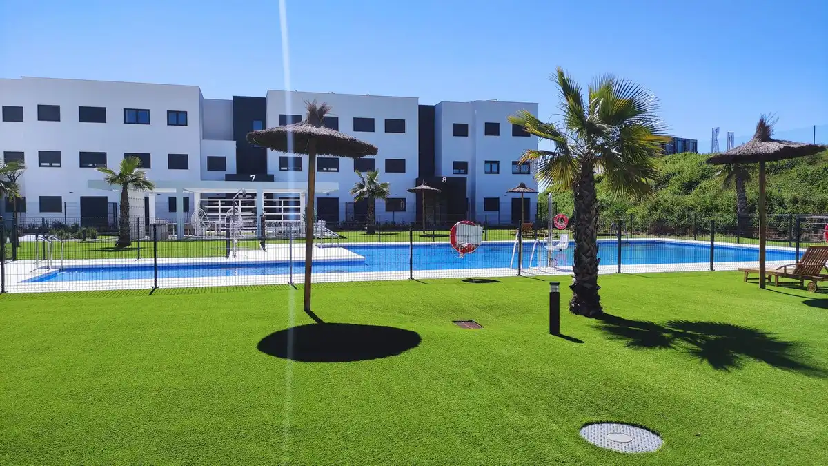 Penthouse with pool for sale in Estepona - Estepona,Centro,Avenida Juan Carlos I, imagen 20