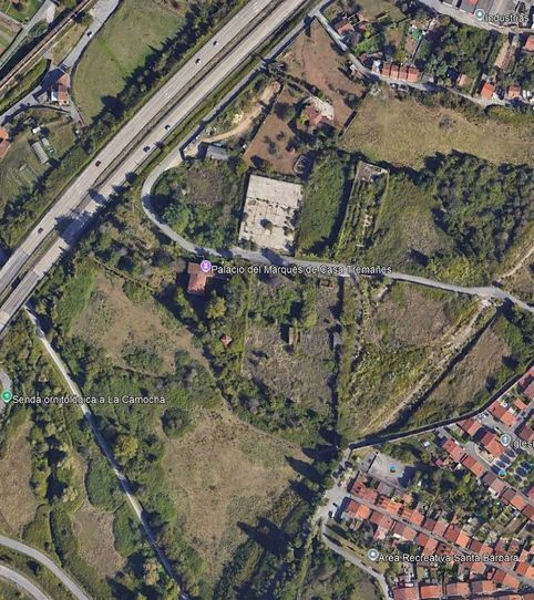 Foto 2 de Residencial en venta en Perchera, Gijón
