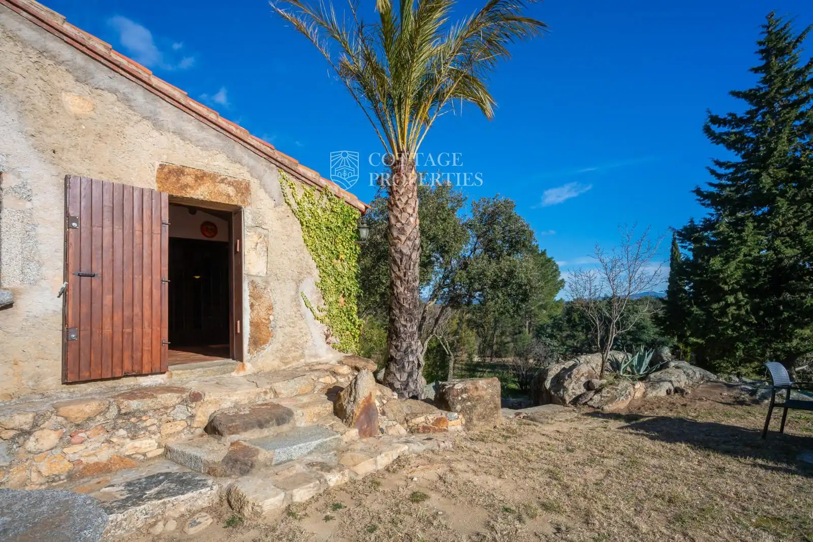Exterior view of Country homes for sale in Capmany