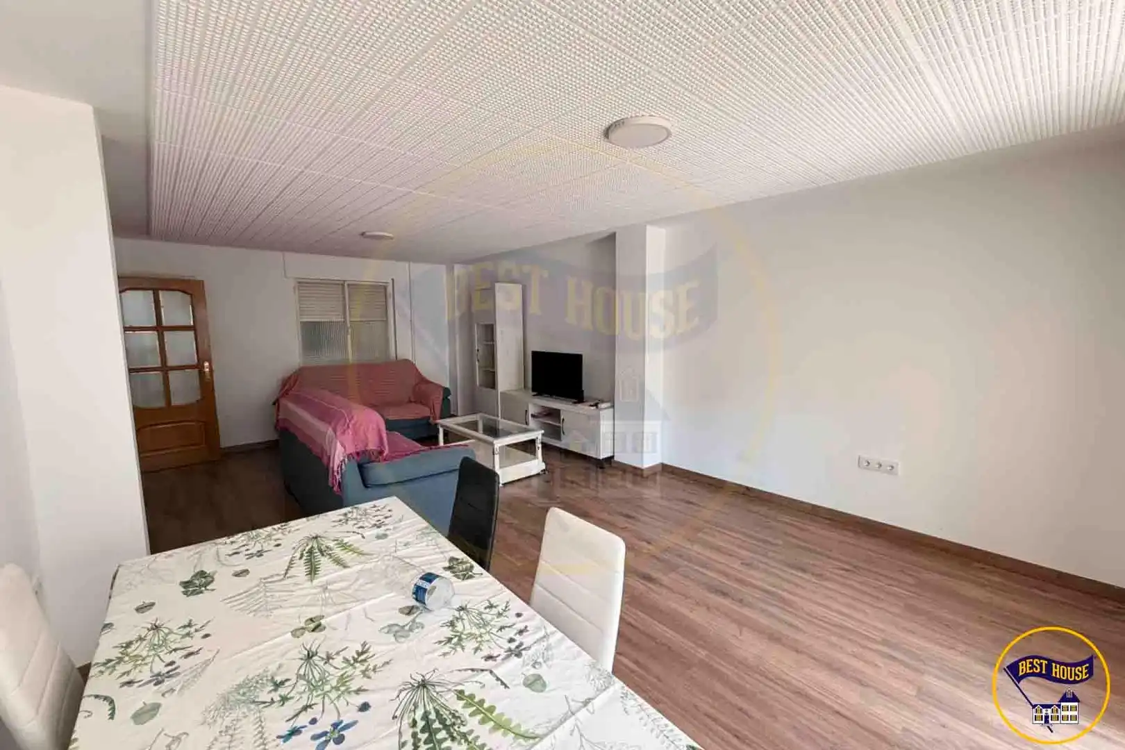 Piso de alquiler en Cuenca con Calefacción y Amueblado