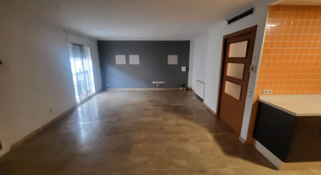 Einfamilien-Reihenhaus zum Verkauf in El Puig de Santa Maria mit Terrasse