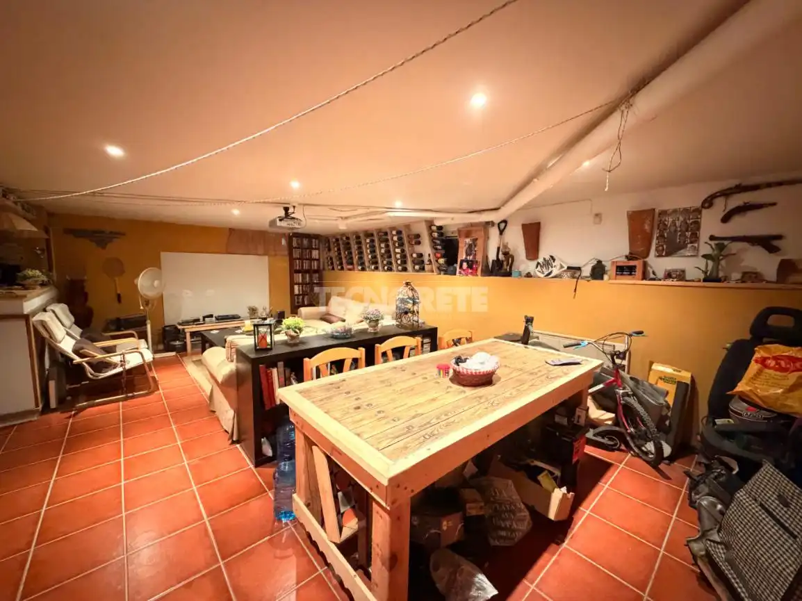 Casa adosada en venta en Aldeanueva de Barbarroya con Aire acondicionado, Terraza y Amueblado