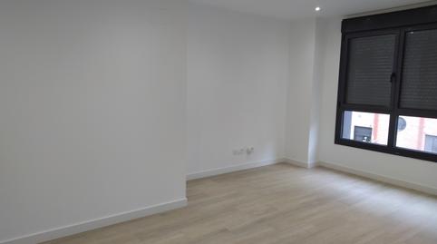 Photo 3 of Flat to rent in Calle de Circón, 19, Delicias, Madrid