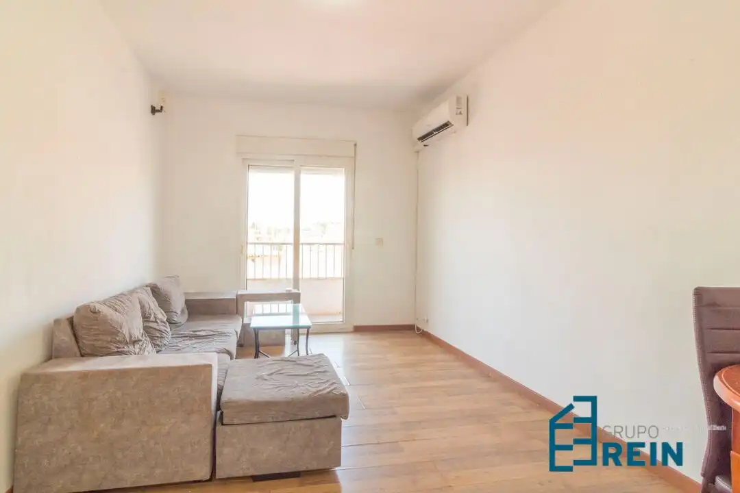 Exterior view of Flat for sale in Recas  with Air Conditioner, Heating and Terrace