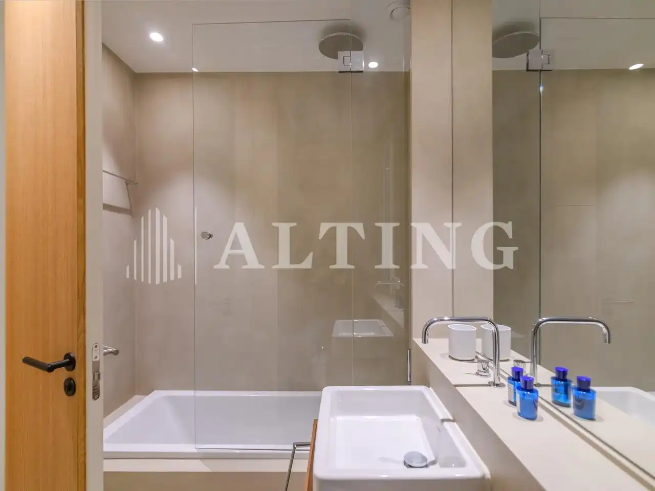 Piso con terraza en venta en Carrer Carrer Aribau 306, imagen 22
