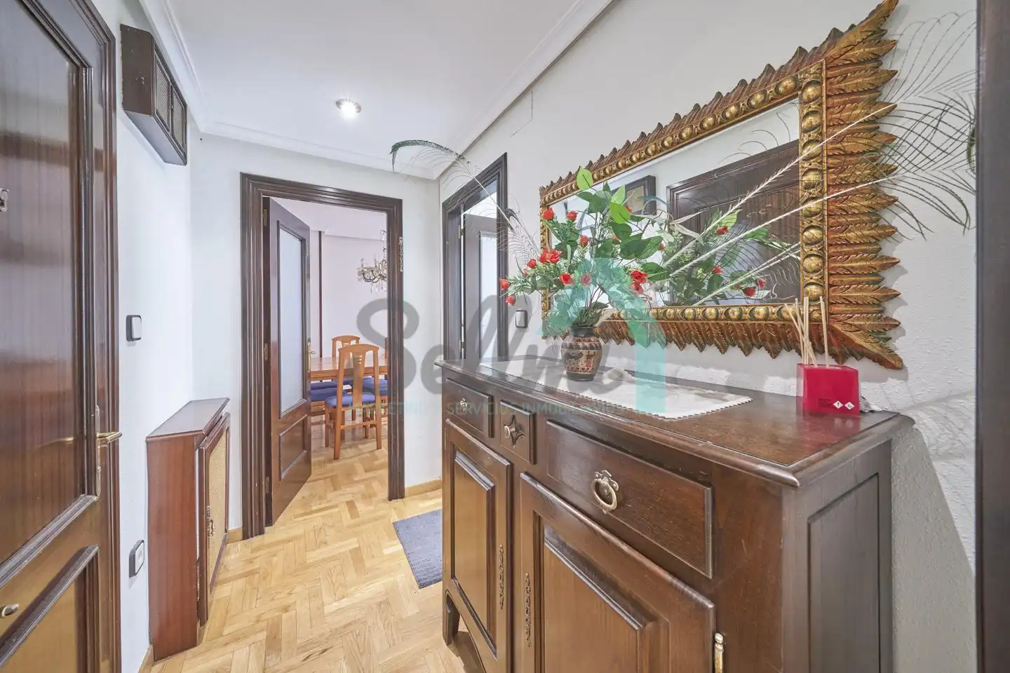 Flat for rent in Félix Aramburu, Auditorio - Seminario - Parque de Invierno