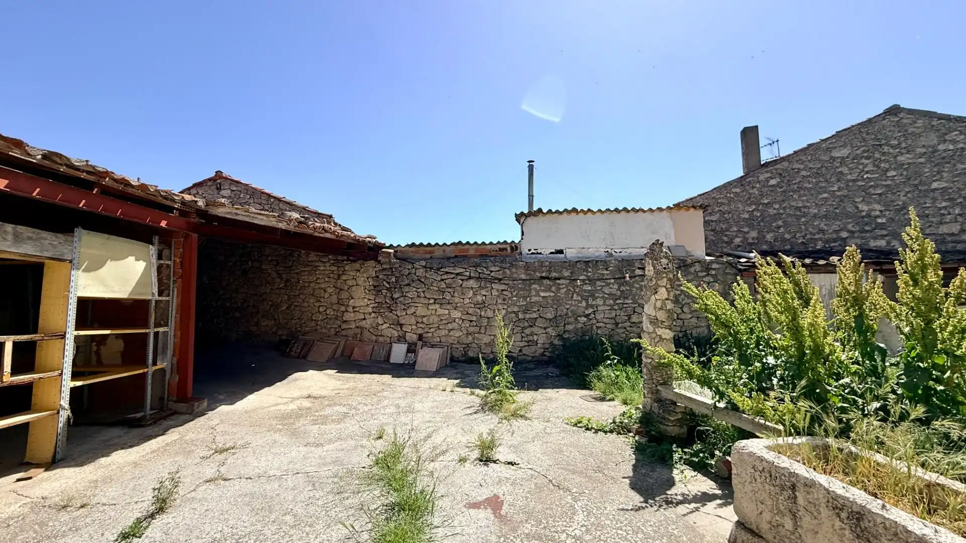 Houses for sale in Viloria  with Heating, Private garden and Furnished