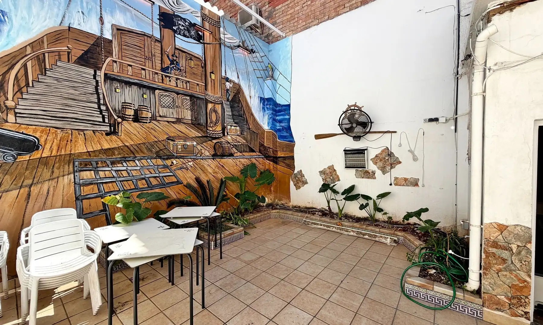Commercial properties for sale in Dénia  with Air Conditioner