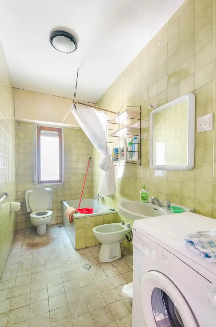 Bathroom of Buildings for sale in Aller