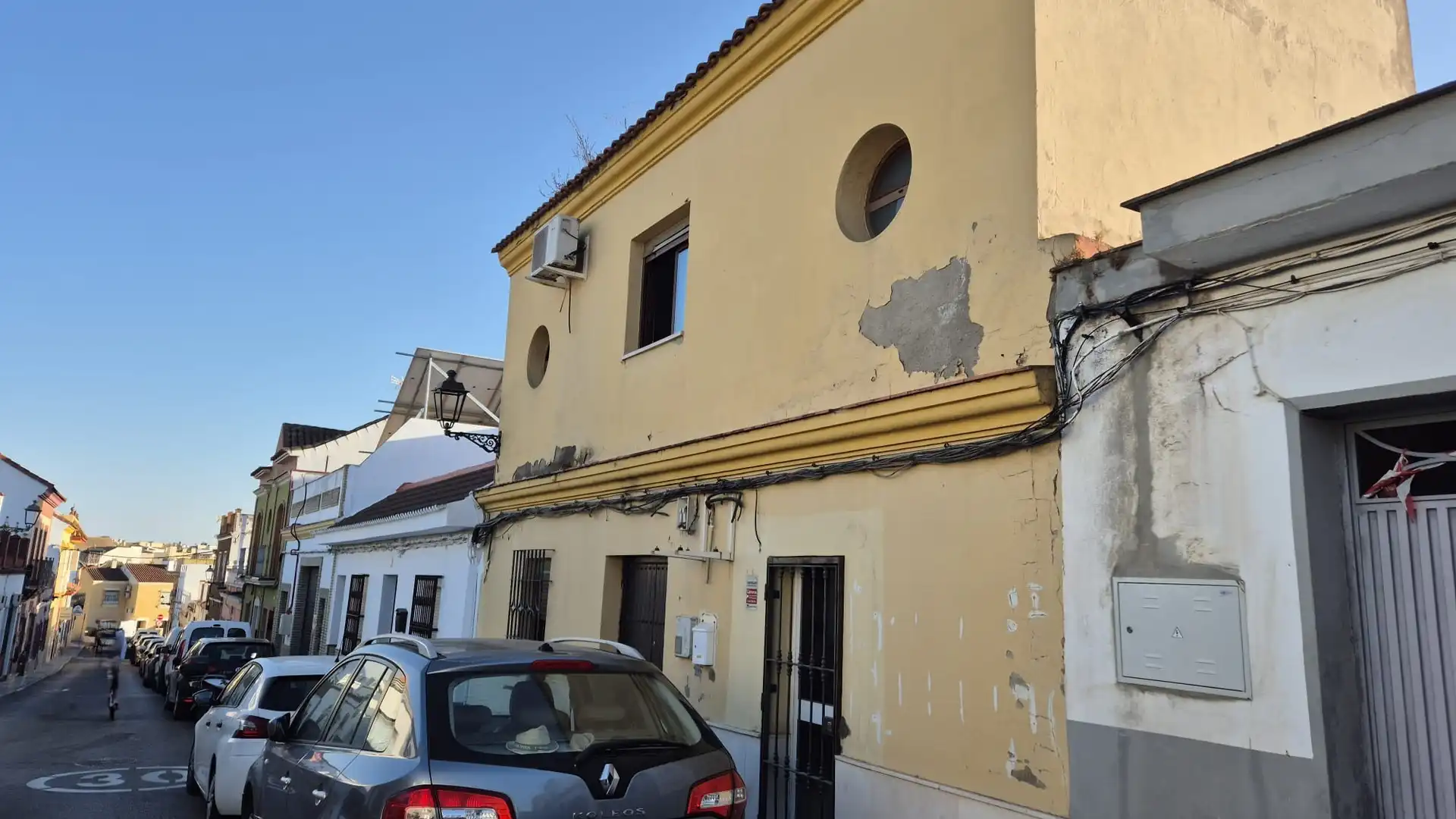 Exterior view of Single-family semi-detached for sale in Bormujos