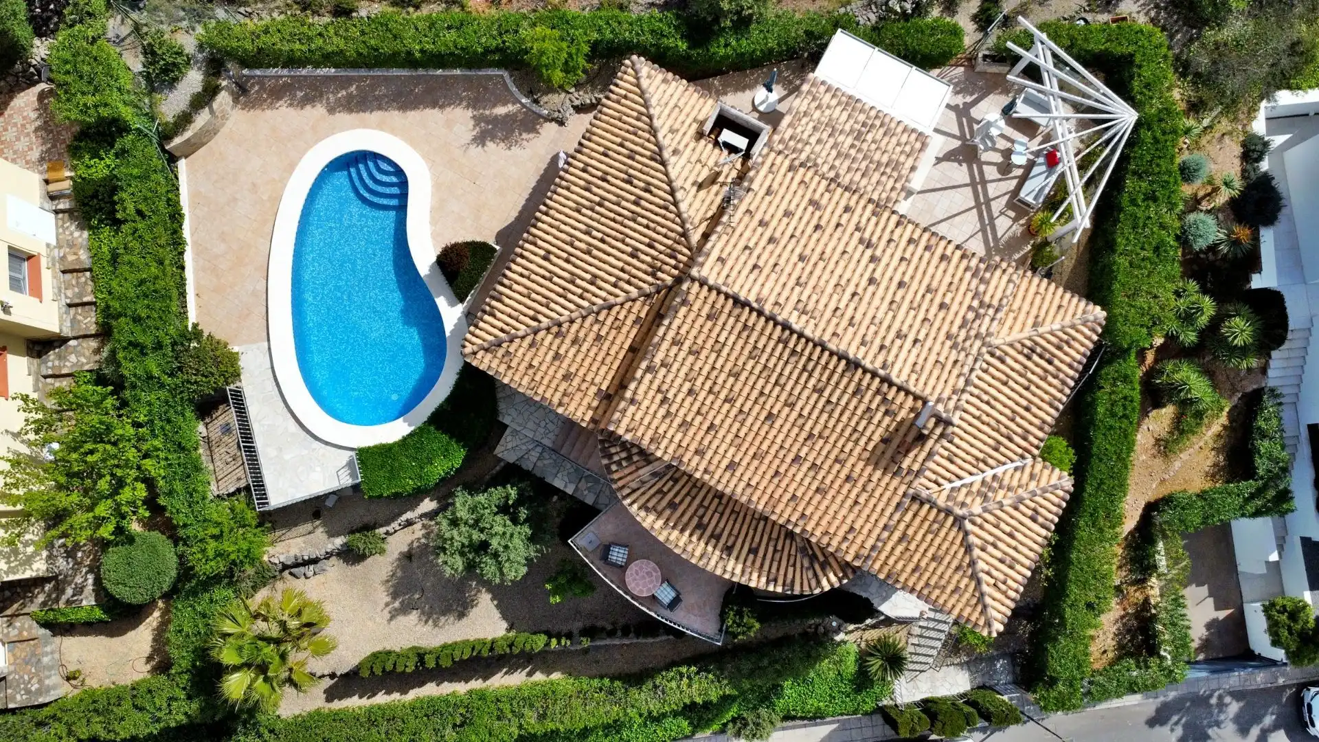 Piscina de Casa o chalet en venta en Orba con Aire acondicionado, Calefacción y Jardín privado