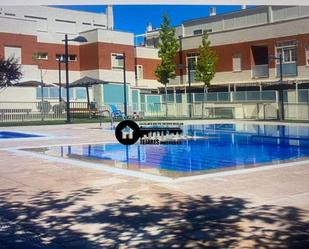 Swimming pool of Single-family semi-detached for sale in  Albacete Capital  with Air Conditioner, Private garden and Terrace