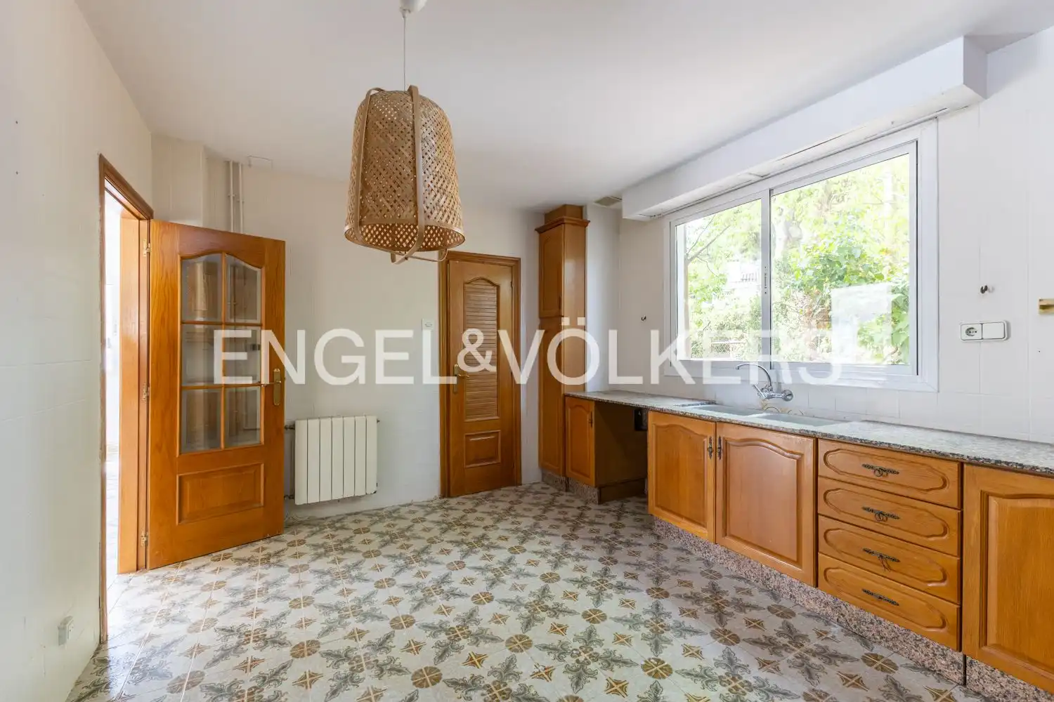 Cocina de Casa o chalet en venta en Paterna con Calefacción, Jardín privado y Terraza
