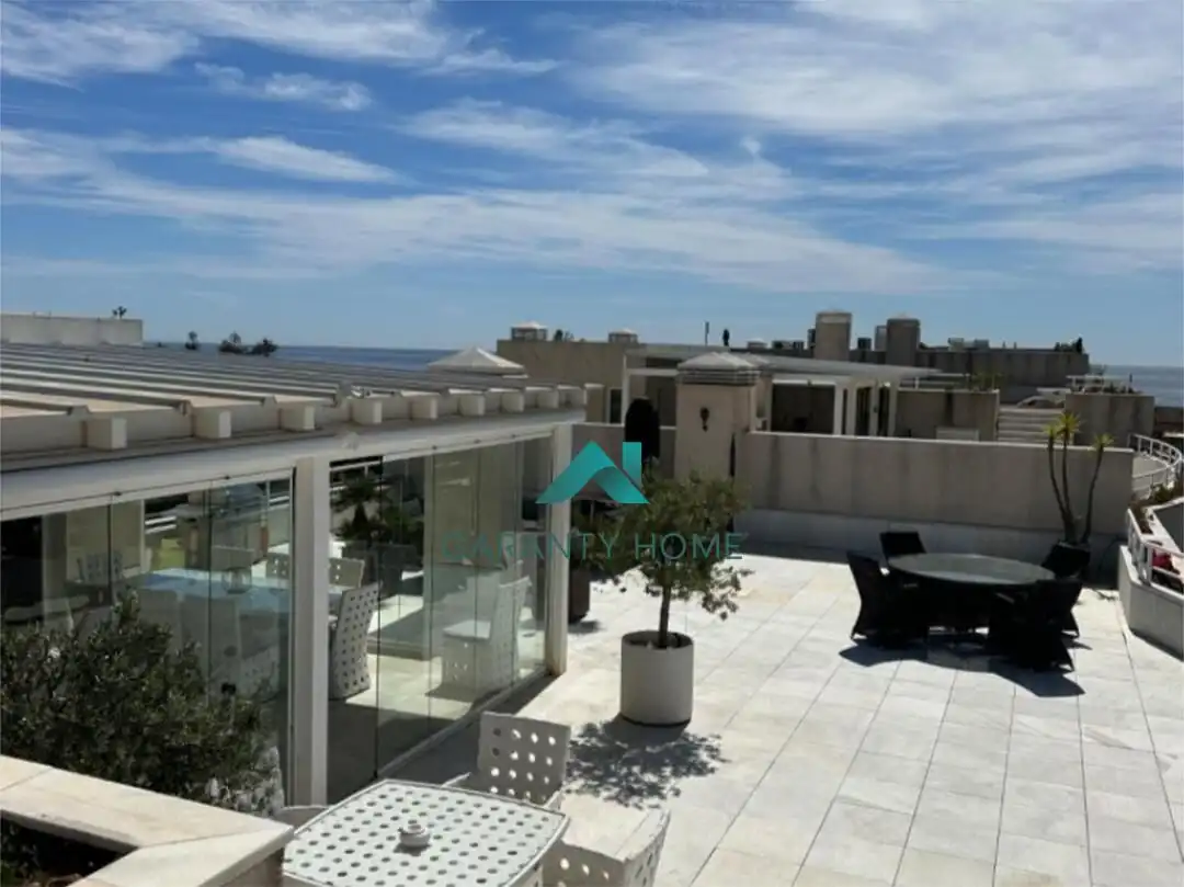 Terraza de Piso de alquiler en Marbella con Calefacción, Terraza y Amueblado