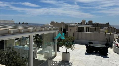 Foto 3 de Piso de alquiler en Puerto Banús, Marbella