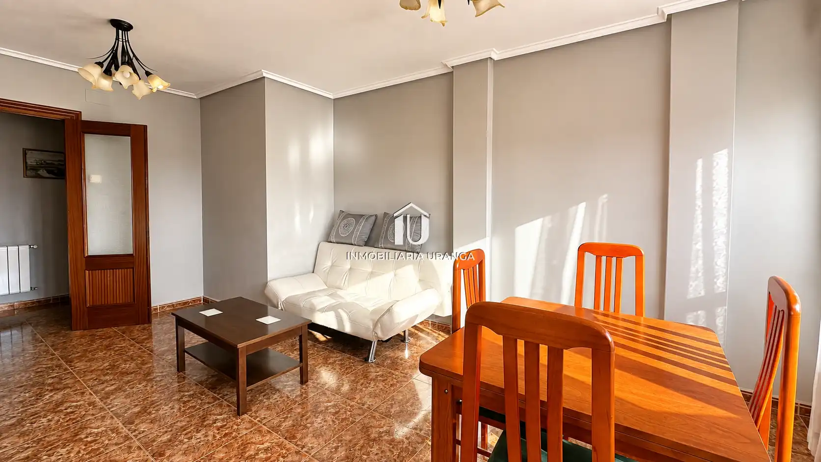 Vista exterior de Piso en venta en Bárcena de Cicero con Calefacción, Terraza y Amueblado