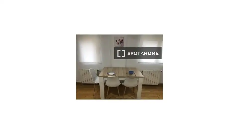 Room in Los Castros
