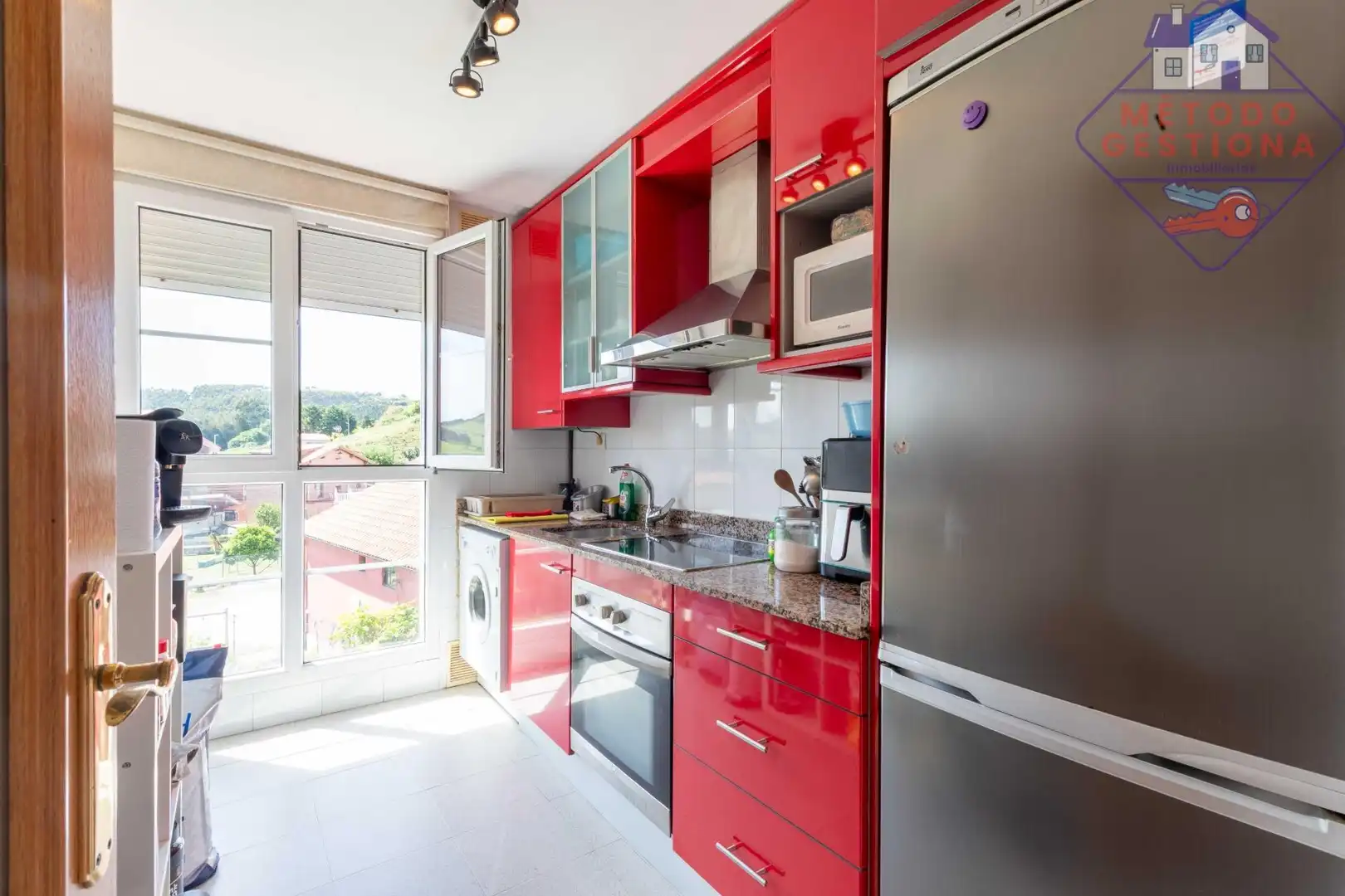 Küche von Maisonette zum Verkauf in Miengo mit Heizung