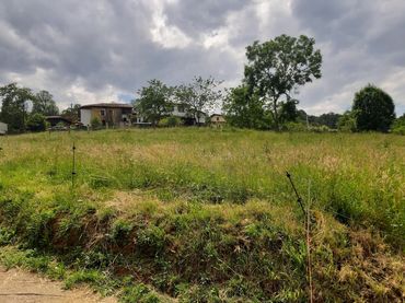 Grundstücke und Bauplätze zum Verkauf in Parres