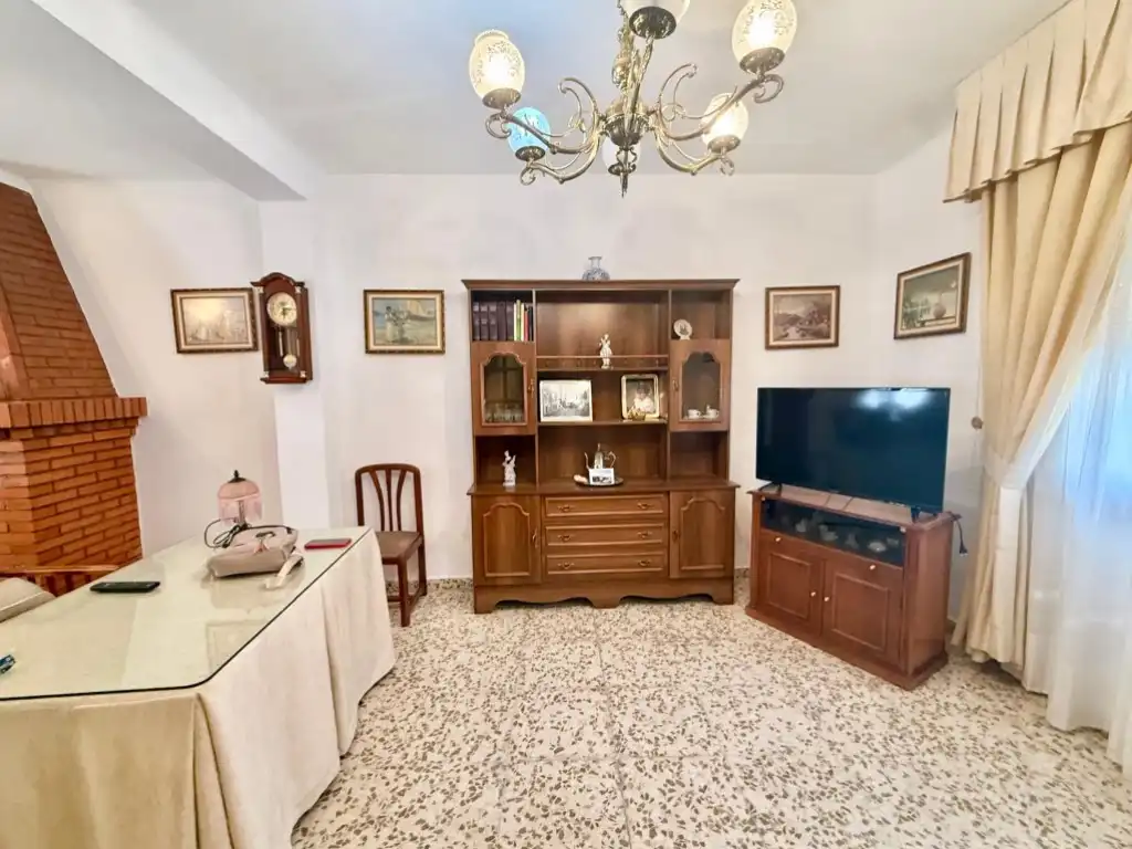 Sala d'estar de Casa o xalet en venda en Jayena amb Balcó