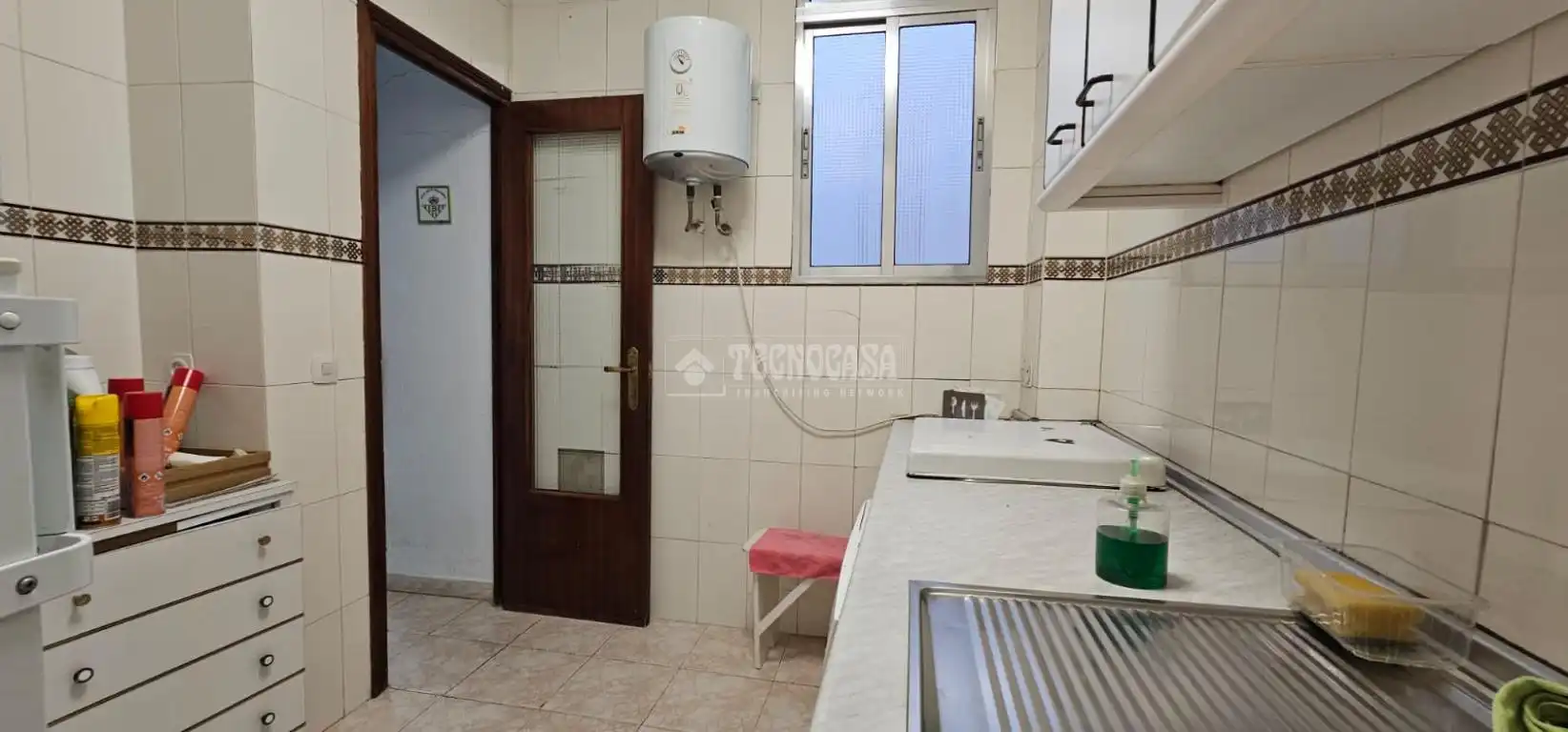 Cocina de Piso en venta en Sevilla con Aire acondicionado y Balcón