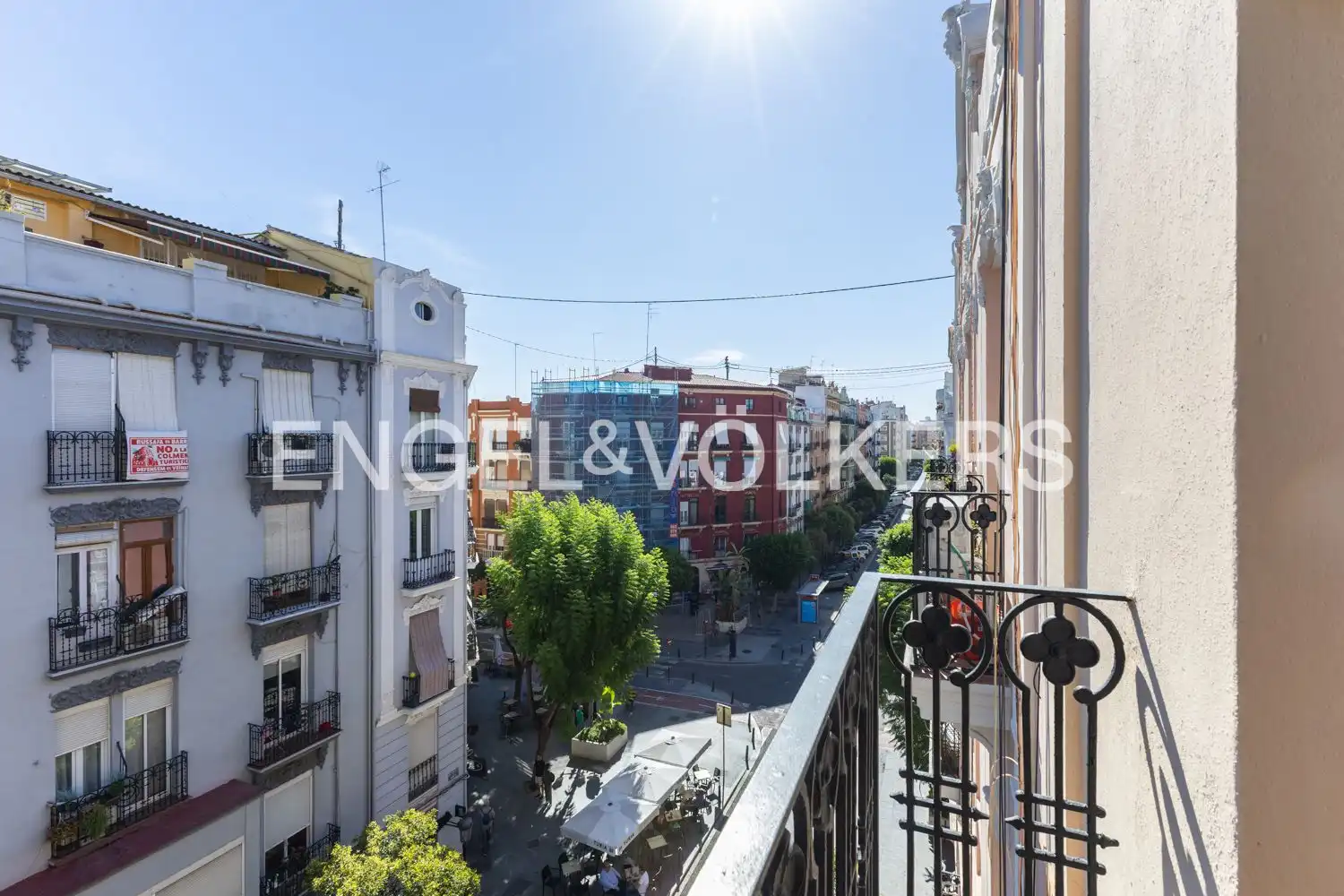 Vista exterior de Pis en venda en L'Eixample