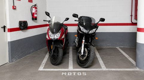 Foto 5 de Garaje en venta en El Bibio - Parque, Gijón