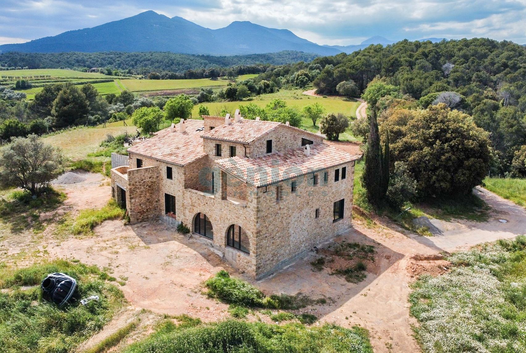 Exterior view of Country house for sale in Lladó  with Private garden and Terrace