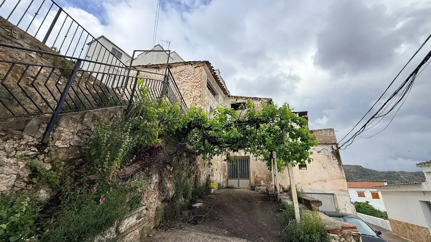 Exterior view of Houses for sale in Montán  with Storage room