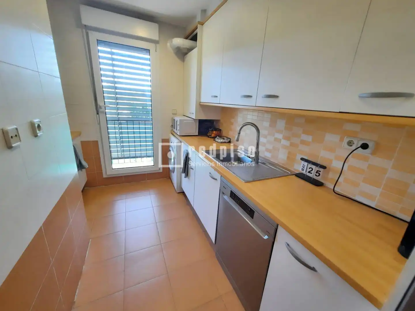 Küche von Wohnung zum Verkauf in Colmenar Viejo mit Heizung, Privatgarten und Terrasse
