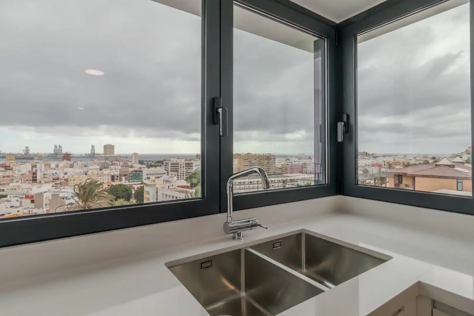 Kitchen of Attic for sale in Ciudad Alta
