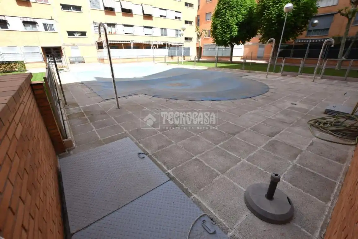Piscina de Piso en venta en Getafe con Aire acondicionado, Calefacción y Parquet