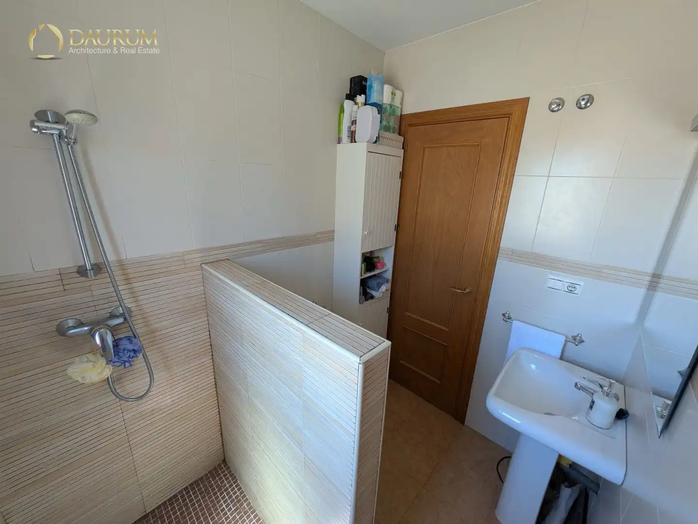 Baño de Piso en venta en Teatinos - Universidad